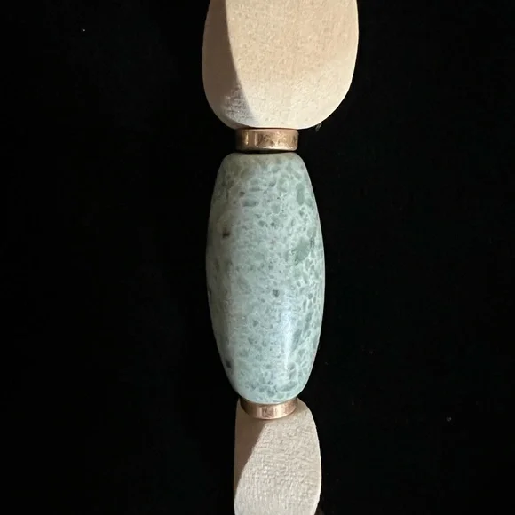 Gold and Cream Beaded Necklace with Distinctive Pendant - Picture 6 of 13